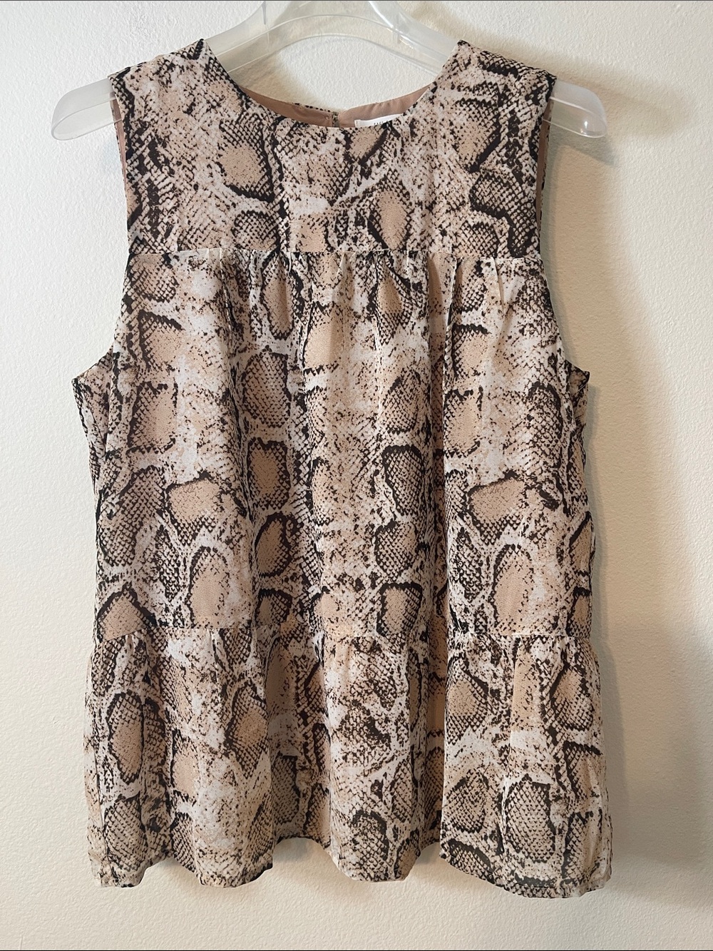 NWT Sage & Citrus Brown/Cream Sleeveless Snakeskin Print Blouse